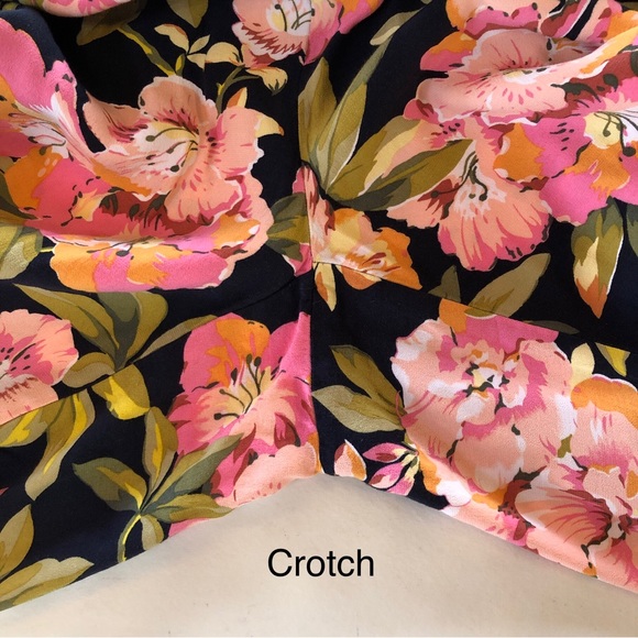 LOFT Floral Lightweight Wide Leg Pants (M) - Picture 12 of 14